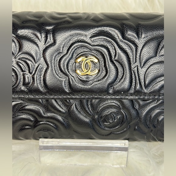 NWOT CHANEL Lambskin Camellia Embossed Large Gusset Flap Wallet Black ❤️❤️ - Picture 7 of 8